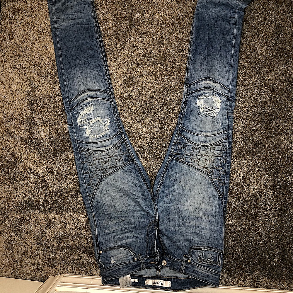 GUESS T-SHIRT S